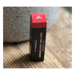 MAC • Cremesheen Lipstick • “Dozen Carnations”